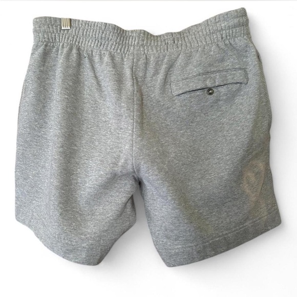 Nike Gray Athletic Shorts with Green Oregon 'O' - Picture 5 of 7